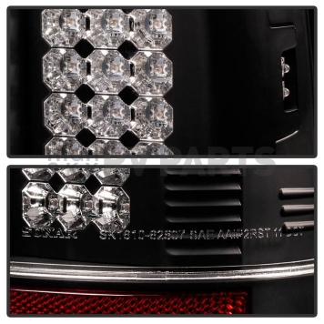Spyder Automotive Tail Light Assembly LED Set Of 2 - 5003898-4