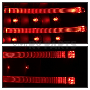 Spyder Automotive Tail Light Assembly LED Set Of 2 - 9048746-5