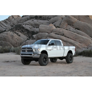 Fabtech Motorsports 5 Inch Lift Kit Suspension Dirt Logic - K3067DL-1