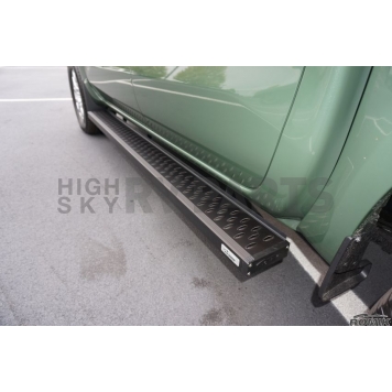 Romik USA Running Board 81823429-3