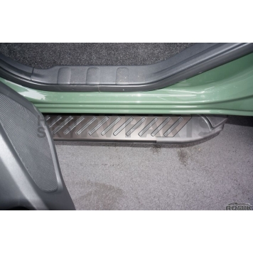 Romik USA Running Board 61823419-3