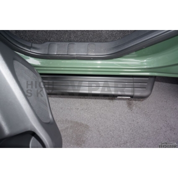 Romik USA Running Board 21823419-2