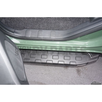 Romik USA Running Board 51823419-2
