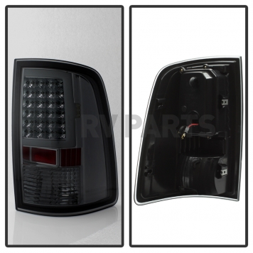 Xtune Tail Light Assembly - LED 5082220-2