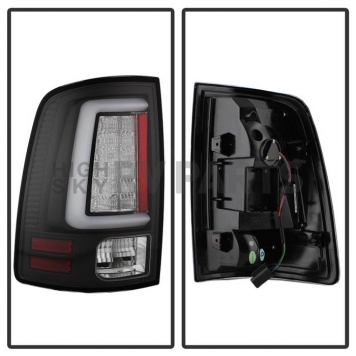 Spyder Automotive Tail Light Assembly - LED 5084057-2