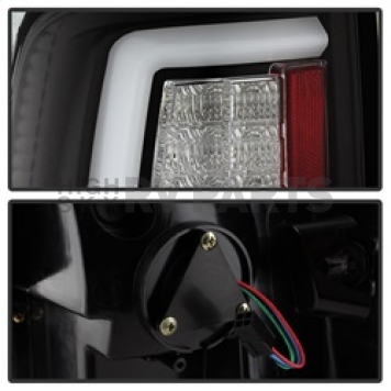 Spyder Automotive Tail Light Assembly - LED 5084057-4