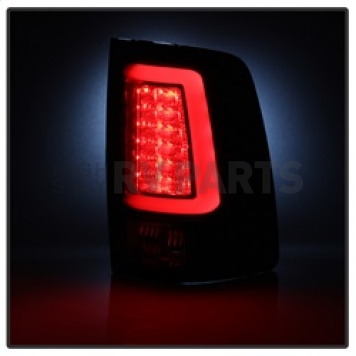 Spyder Automotive Tail Light Assembly - LED 5084057-8