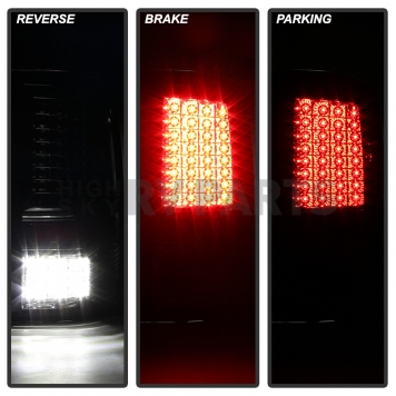 Xtune Tail Light Assembly - LED 9034848-8