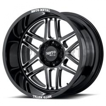 Moto Metal Wheel MO992 Folsom - 20 x 9 Black With Natural Accents - MO99229058318