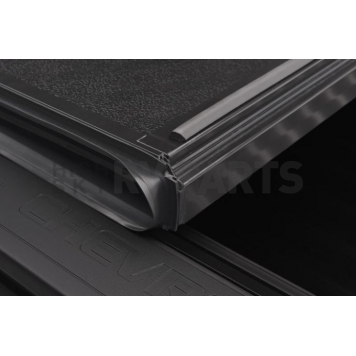 BAK Industries Hard Folding Tonneau Cover Hard Folding Black Aluminum - 226134-5