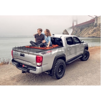 BAK Industries Tonneau Cover Hard Rolling-Up Black Matte Aluminum/ Vinyl - 79332-4