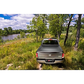 BAK Industries Hard Manual Retractable Tonneau Cover - R25131