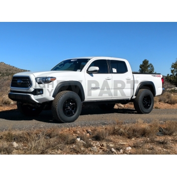 Daystar Lift Kit Body - Front Lift 2 Inch - Rear Lift 2 Inch - PA5612-2