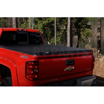 Lund International Tonneau Cover Hard Folding Black Vinyl Over Aluminum Panels - 969352-4