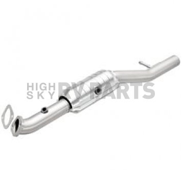 Magnaflow Direct Fit OEM Grade OBDII Catalytic Converter - 49843