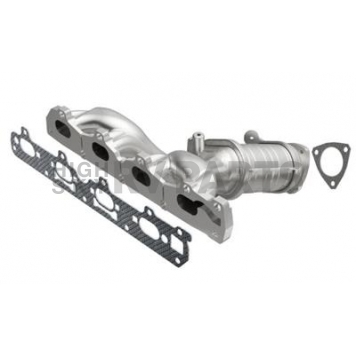 Magnaflow Catalytic Converter - 5531060