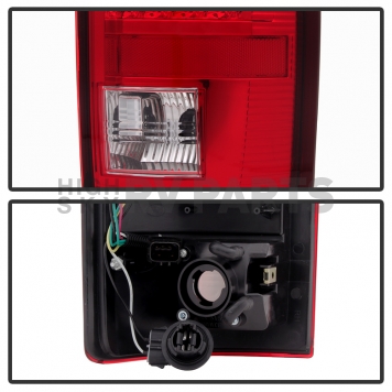 Xtune Tail Light Assembly - LED 5072993-3