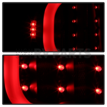 Xtune Tail Light Assembly - LED 5082169-6