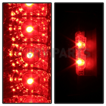 Spyder Automotive Tail Light Assembly - LED 5083302-3