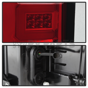 Spyder Automotive Tail Light Assembly - LED 5083753-3