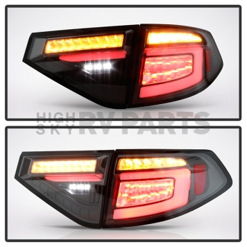 Spyder Automotive Tail Light Assembly - LED 5086730-4