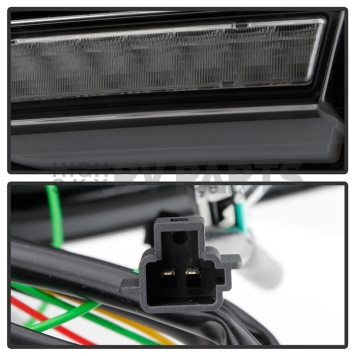 Spyder Automotive Tail Light Assembly - LED 5086747-3