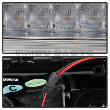 Spyder Automotive Turn Signal Light Assembly - LED 5086778-3