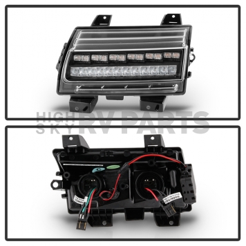 Spyder Automotive Turn Signal Light Assembly - LED 5086785-1
