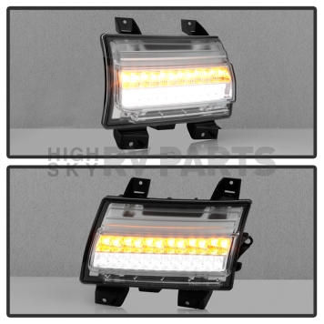 Spyder Automotive Turn Signal Light Assembly - LED 5086792-4