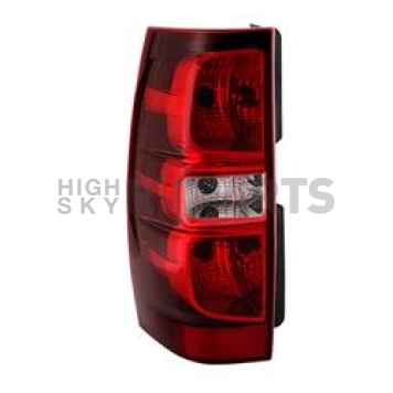 Xtune Tail Light Assembly 9028854