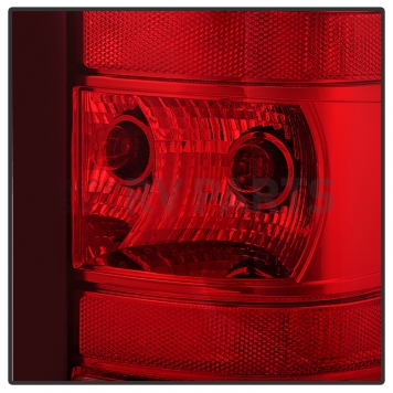 Xtune Tail Light Assembly 9031991-4