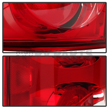 Xtune Tail Light Assembly 9032028-4