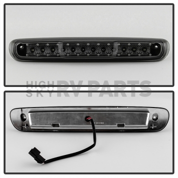 Xtune Center High Mount Stop Light - LED 9032882-1