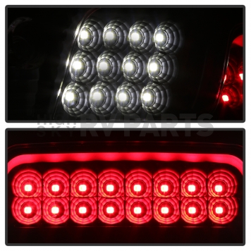 Xtune Center High Mount Stop Light - LED 9037504-6