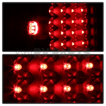Xtune Tail Light Assembly - LED 5012777-6
