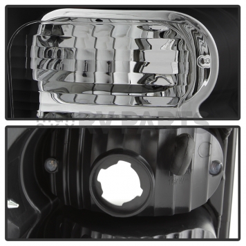 Xtune Tail Light Assembly - LED 5013200-3