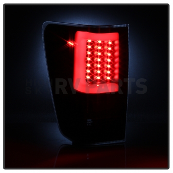 Xtune Tail Light Assembly - LED 9038532-5