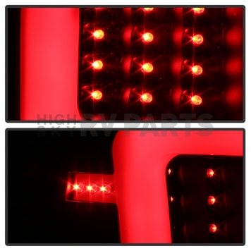 Xtune Tail Light Assembly - LED 9038532-6