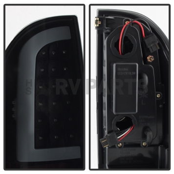 Xtune Tail Light Assembly - LED 9038556-3