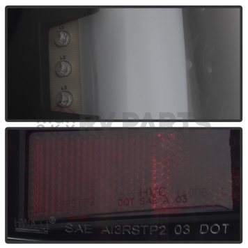 Xtune Tail Light Assembly - LED 9038556-4