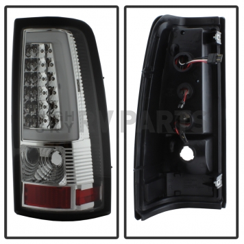 Xtune Tail Light Assembly - LED 9038785-1