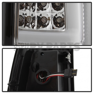 Xtune Tail Light Assembly - LED 9038785-2