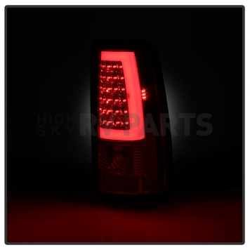 Xtune Tail Light Assembly - LED 9038785-5