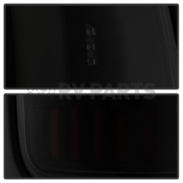 Xtune Tail Light Assembly - LED 9038877-4