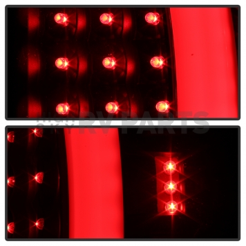 Xtune Tail Light Assembly - LED 9038877-6