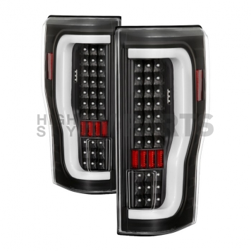 Xtune Tail Light Assembly - LED 9041600