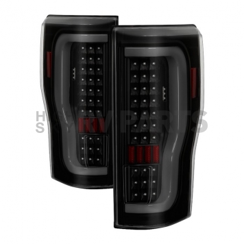 Xtune Tail Light Assembly - LED 9041617