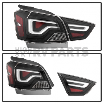 Xtune Tail Light Assembly - LED 9042140-1