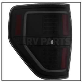 Xtune Tail Light Assembly - LED 9042195-1