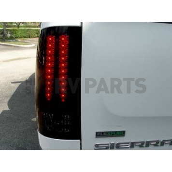 Recon Accessories Tail Light Assembly - LED 264189BK-2